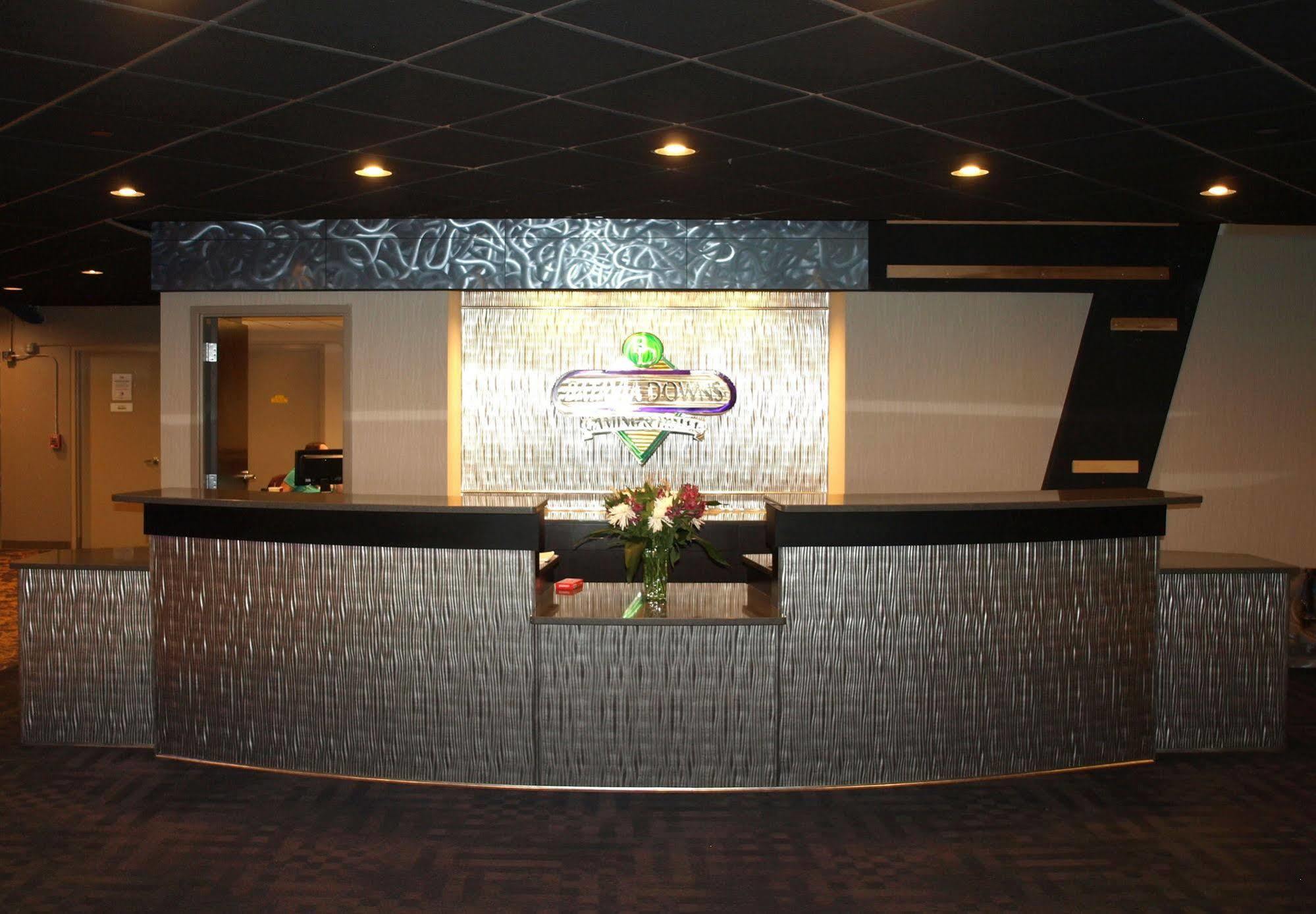 Hotel At Batavia Downs Экстерьер фото